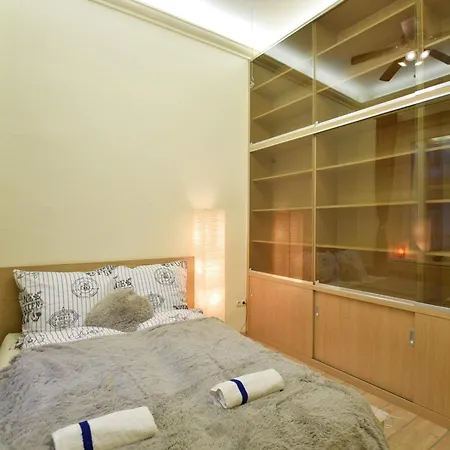 Downtown Near Synagogue Apartament