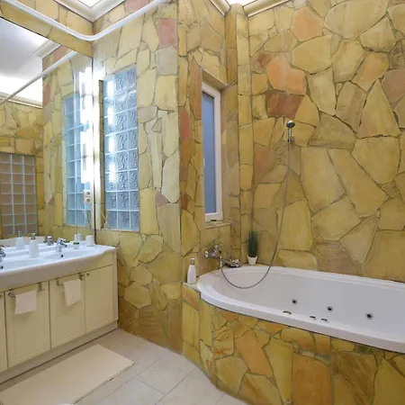 Downtown Near Synagogue