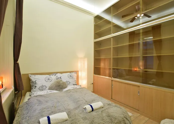 Downtown Near Synagogue Apartament