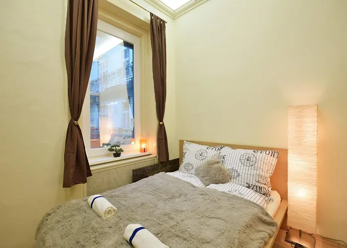 Downtown Near Synagogue Apartment Budapest